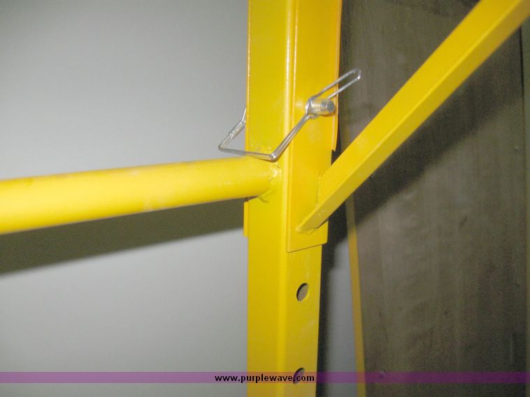 image for item 2095 Scaffold giant 12' rolling scaffolding