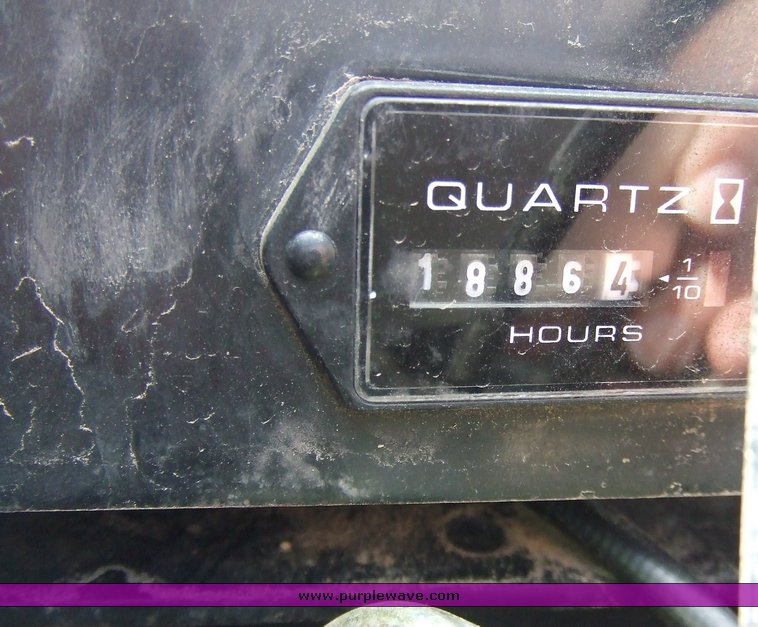 image for item 2133 Toro Z580 Master commercial riding mower