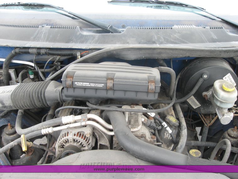 image for item 2497 1999 Dodge Ram 1500 Quad pickup