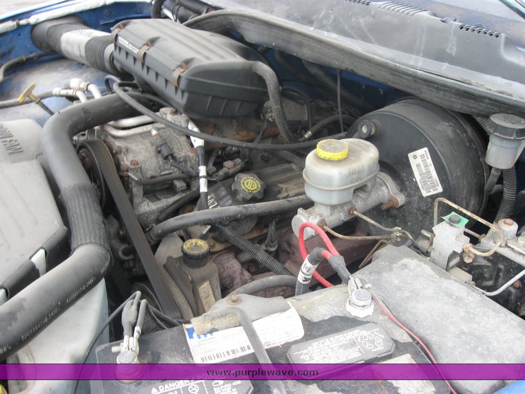 image for item 2497 1999 Dodge Ram 1500 Quad pickup