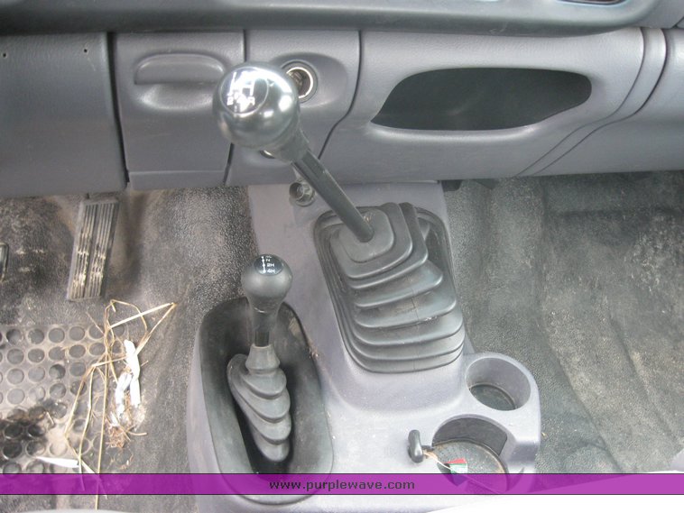 image for item 2497 1999 Dodge Ram 1500 Quad pickup