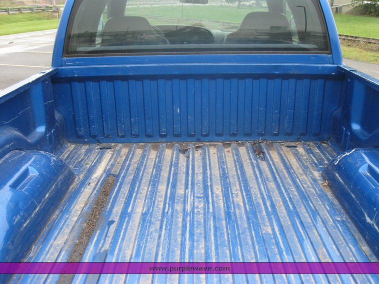 image for item 2497 1999 Dodge Ram 1500 Quad pickup