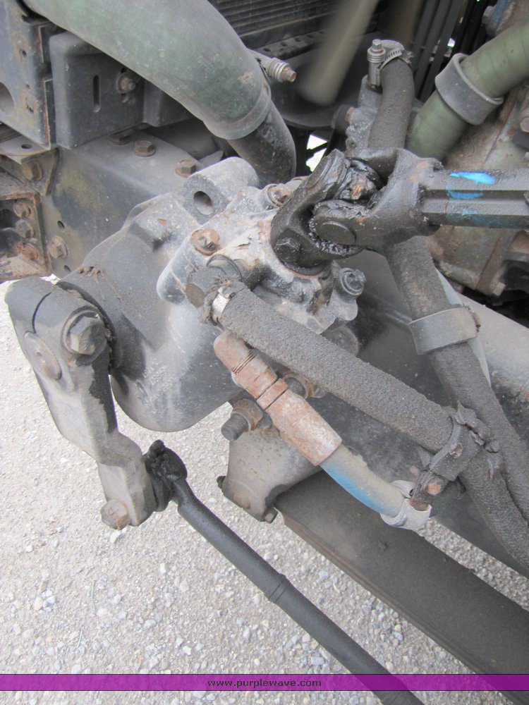 image for item 3294 1998 Volvo Conventional WG semi truck