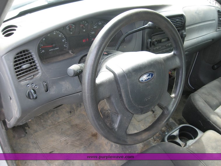 image for item 5263 2005 Ford Ranger