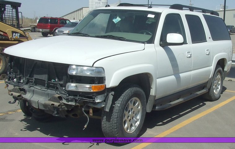 image for item 6716 2005 Chevrolet K1500 Suburban
