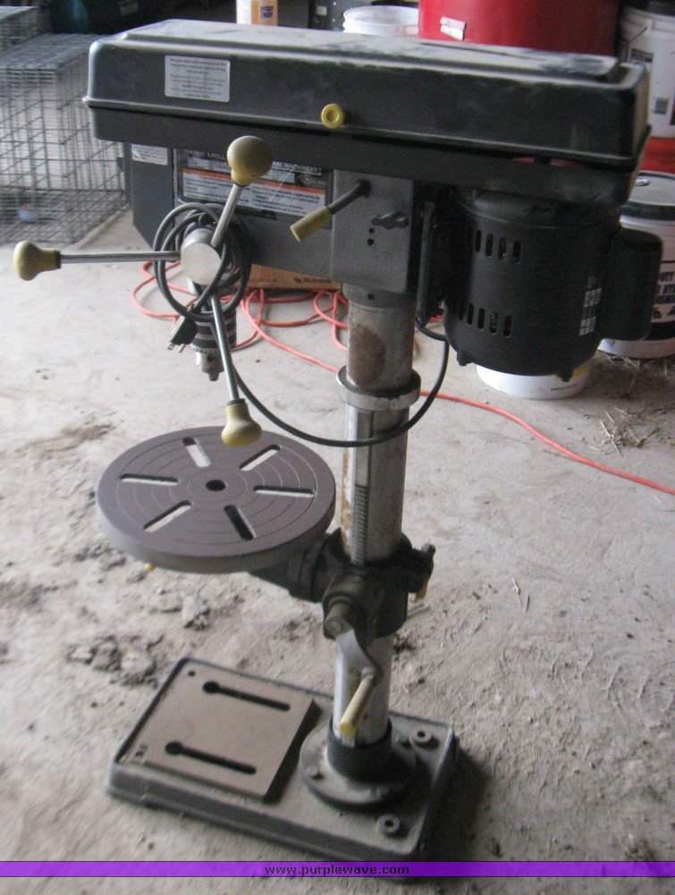 Central Machinery 13" drill press in Baldwin, KS Item 7064 sold