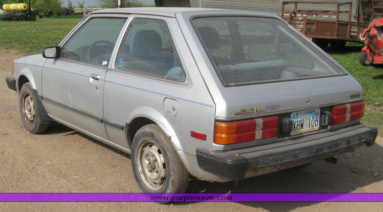 image for item 7118 1985 Mazda GLC