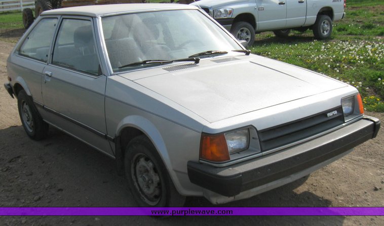 image for item 7118 1985 Mazda GLC