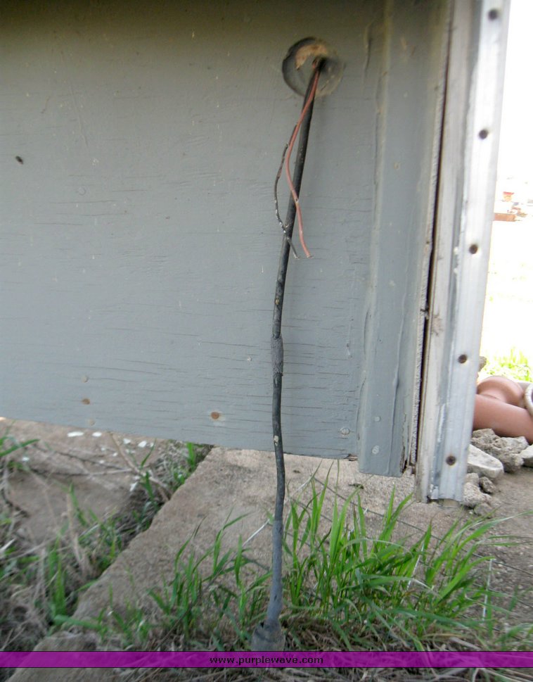 image for item 7272 Pickup camper