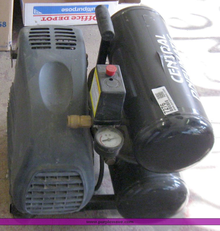 image for item 7276 Central Pneumatic air compressor