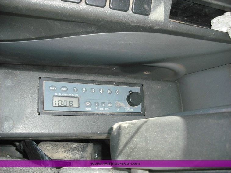 image for item 1013 2006 Kobelco SK210LC excavator