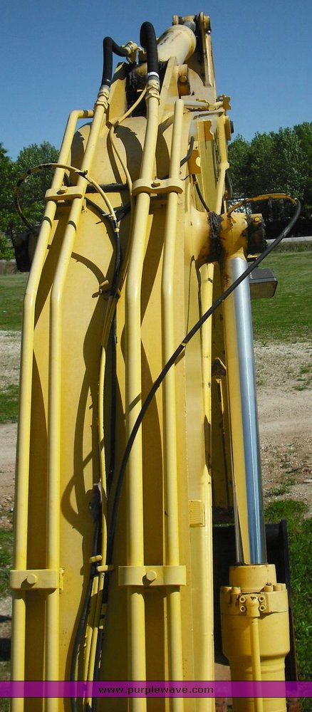 image for item 1013 2006 Kobelco SK210LC excavator