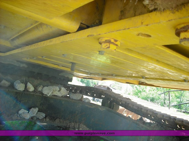 image for item 1013 2006 Kobelco SK210LC excavator