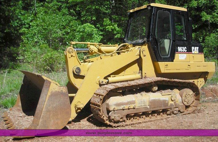 image for item 1014 2001 Caterpillar 963C track loader