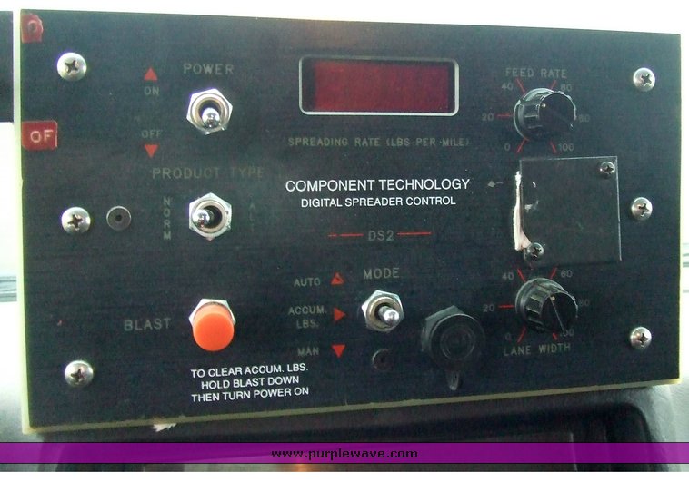 image for item 2136 1997 Ford F800 dump truck