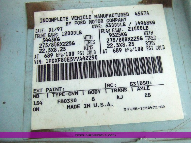 image for item 2136 1997 Ford F800 dump truck