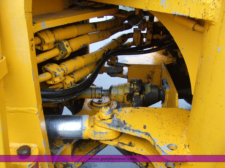 image for item 2140 1974 John Deere 544-B wheel loader