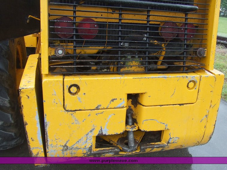 image for item 2140 1974 John Deere 544-B wheel loader