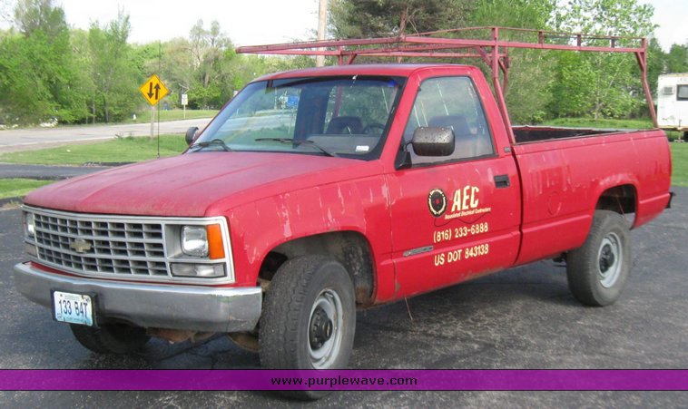 image for item 2192 1992 Chevrolet C2500 pickup