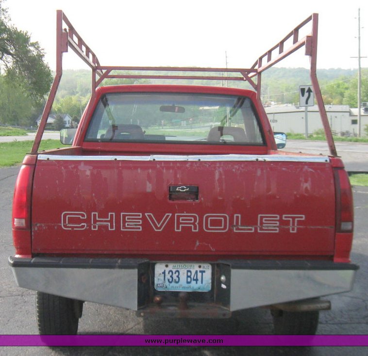 image for item 2192 1992 Chevrolet C2500 pickup