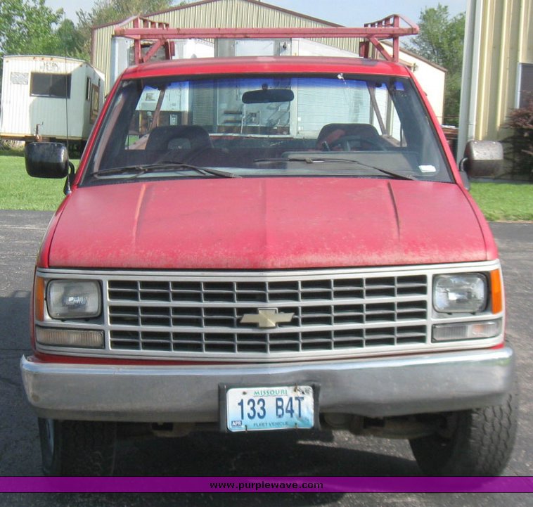 image for item 2192 1992 Chevrolet C2500 pickup