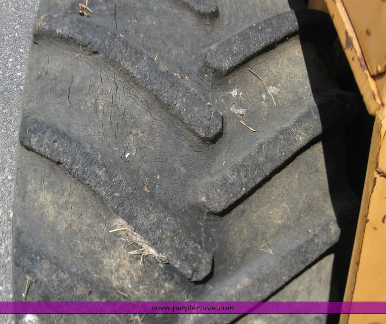 image for item 2203 1989 Case DH5 trencher