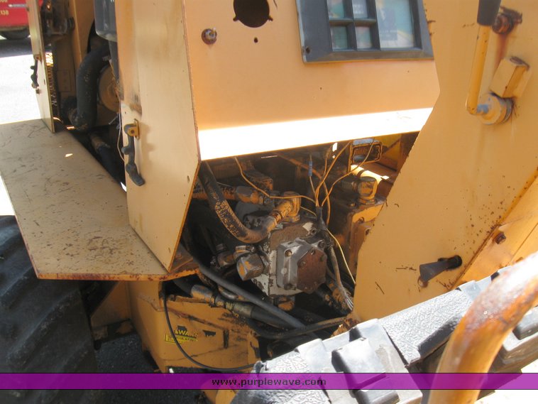 image for item 2203 1989 Case DH5 trencher