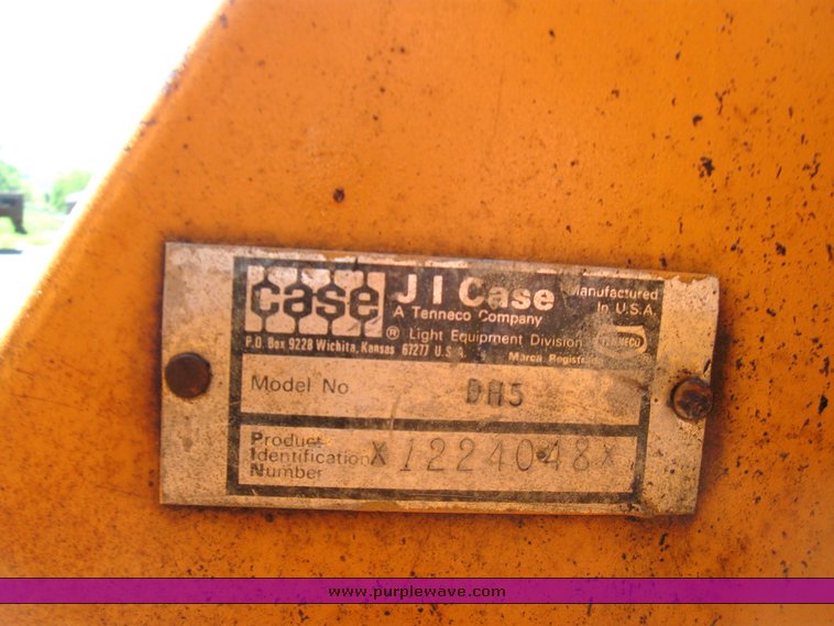 image for item 2203 1989 Case DH5 trencher