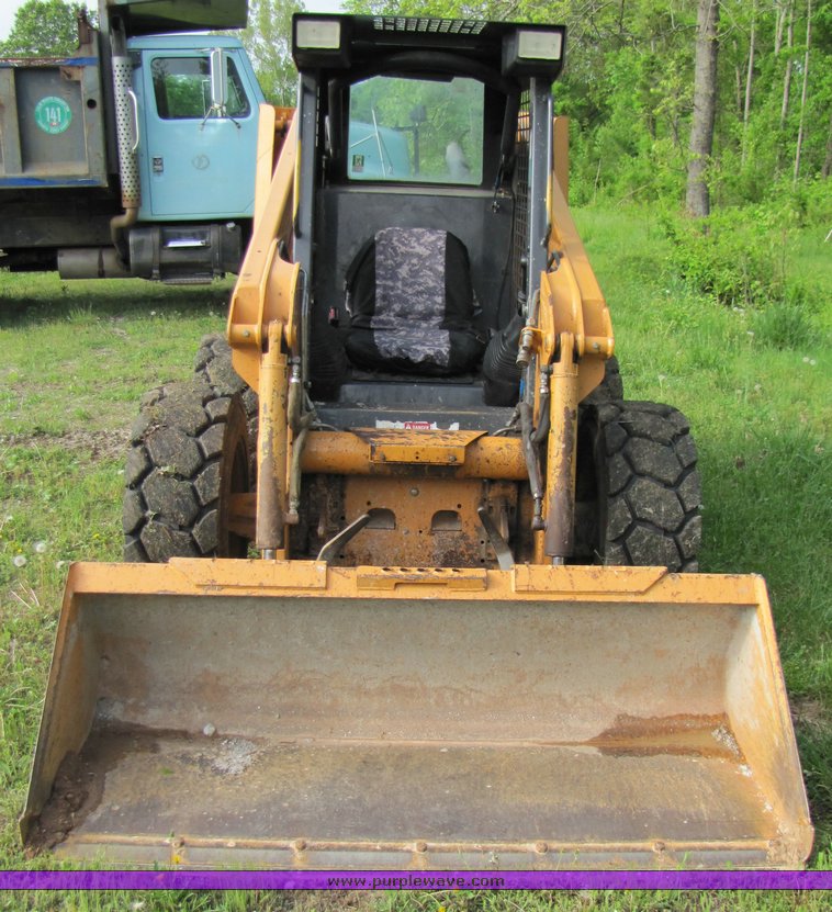 image for item 3096 2004 Case 60TX skid steer