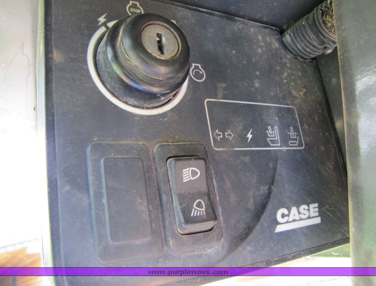 image for item 3096 2004 Case 60TX skid steer