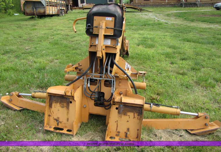 image for item 3100 Case D125 backhoe skid steer attachment