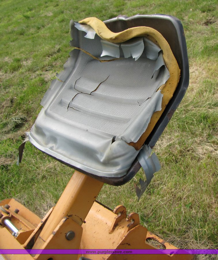 image for item 3100 Case D125 backhoe skid steer attachment