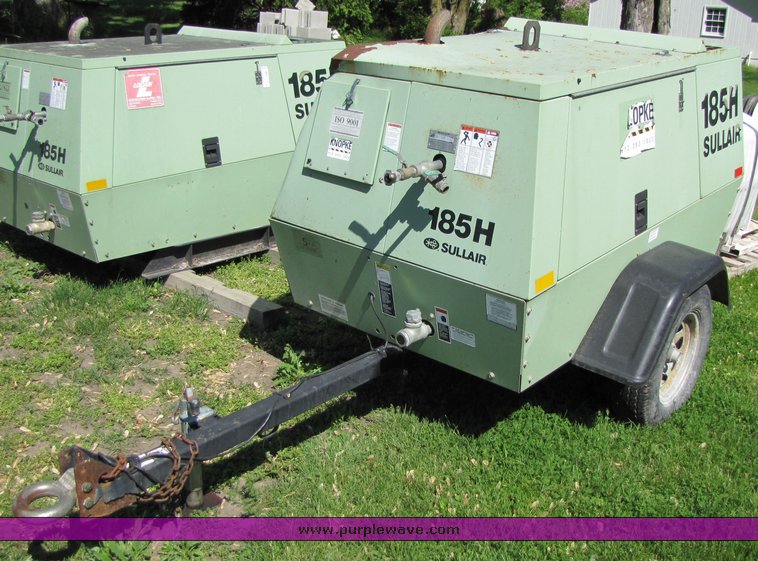 image for item 3230 Sullair 185H air compressor on trailer