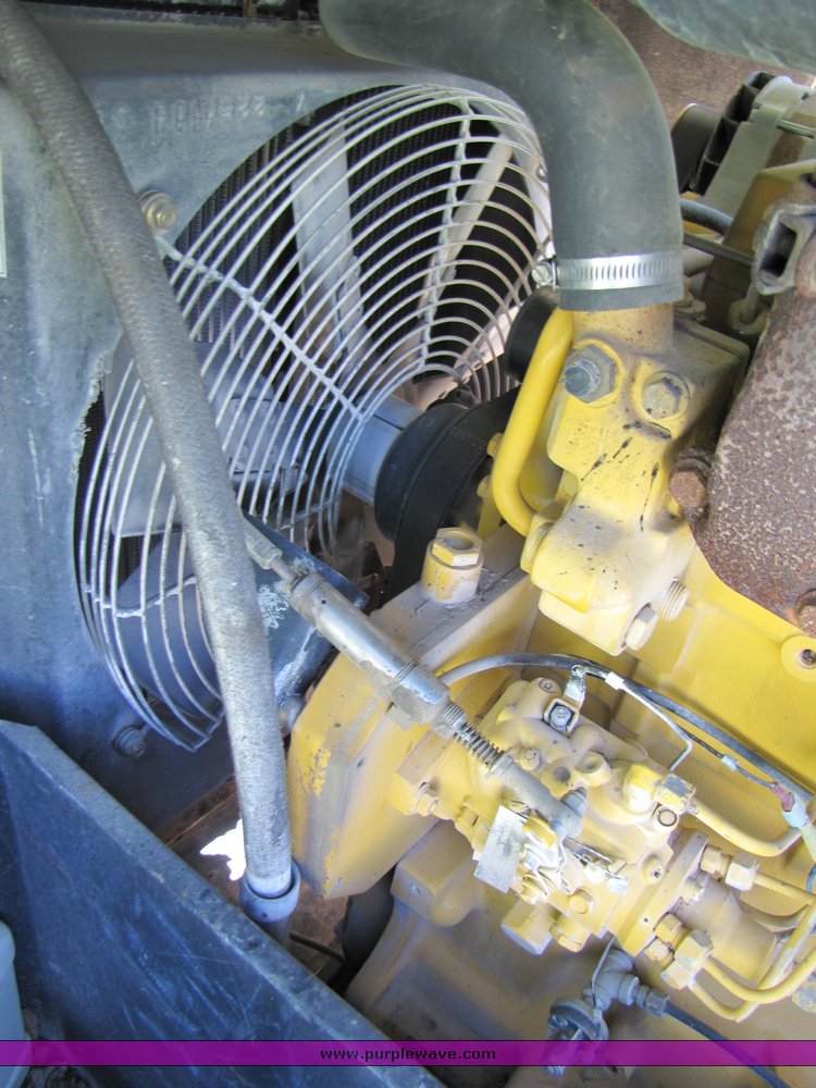 image for item 3230 Sullair 185H air compressor on trailer