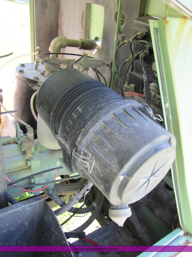 image for item 3230 Sullair 185H air compressor on trailer