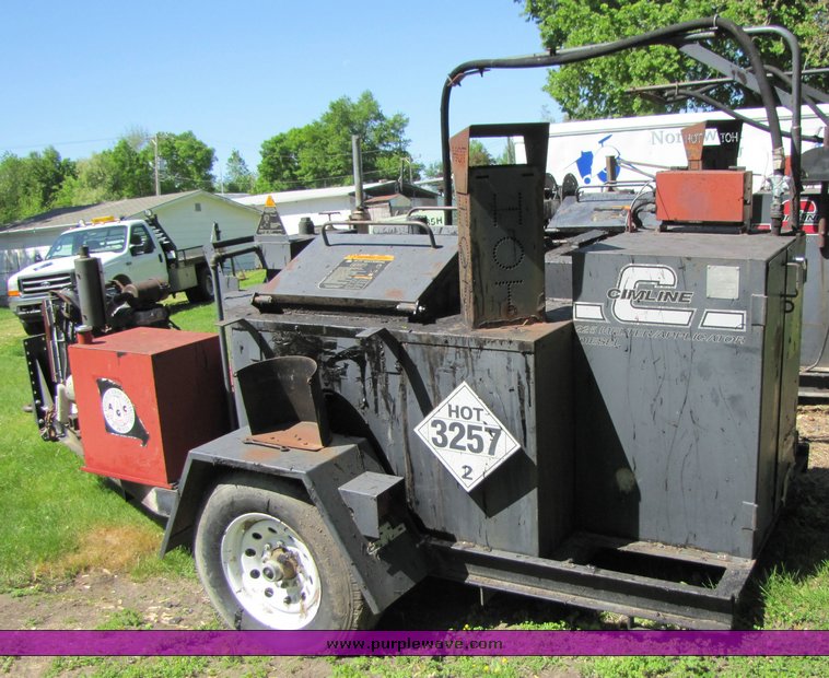 image for item 3234 Cimline 225D melter/applicator