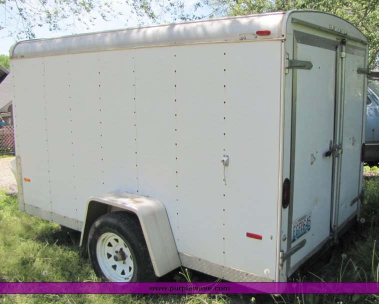 image for item 3241 2001 Doolittle enclosed trailer