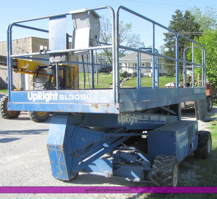 image for item 3244 Up Right SL30SL scissor lift