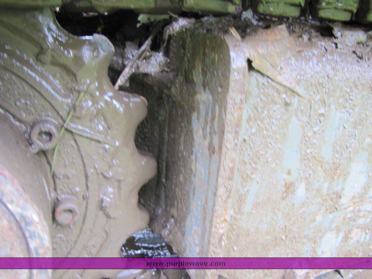 image for item 3296 1999 Takeuchi TB016 mini excavator