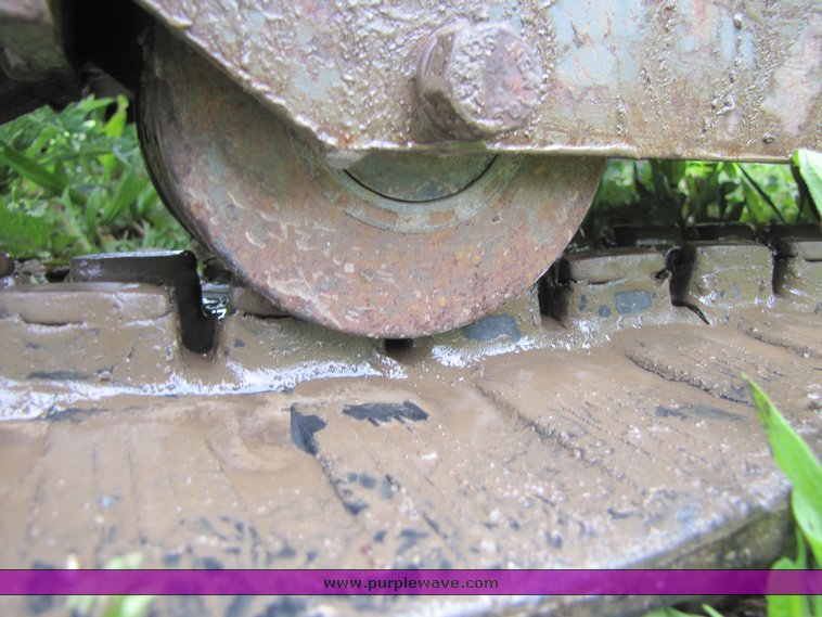 image for item 3296 1999 Takeuchi TB016 mini excavator