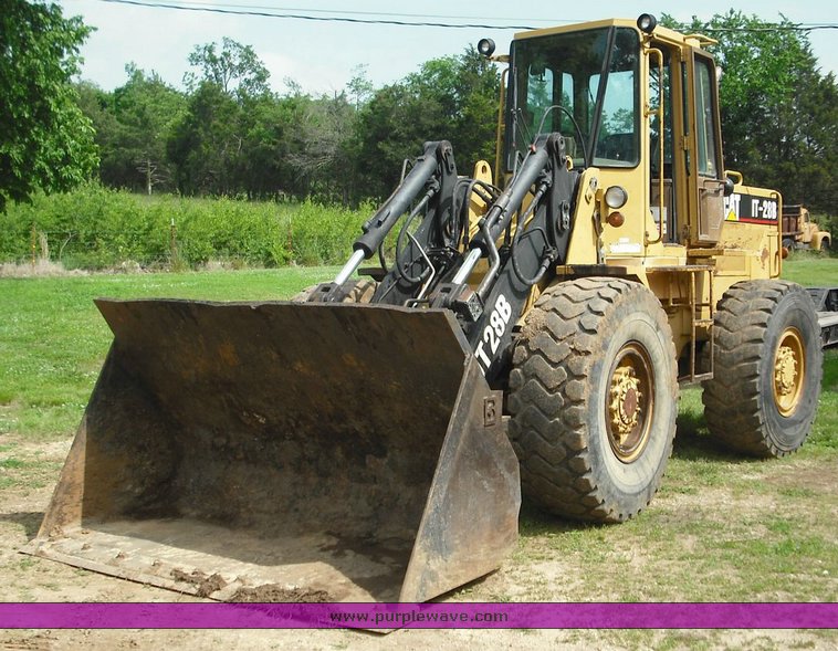 image for item 3488 1992 Caterpillar IT-28B wheel loader