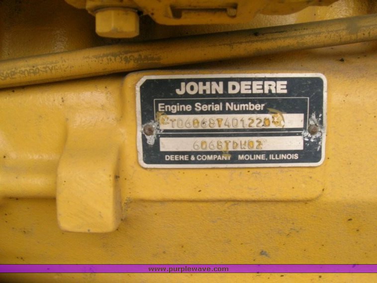 image for item 3489 1993 John Deere 670B motor grader