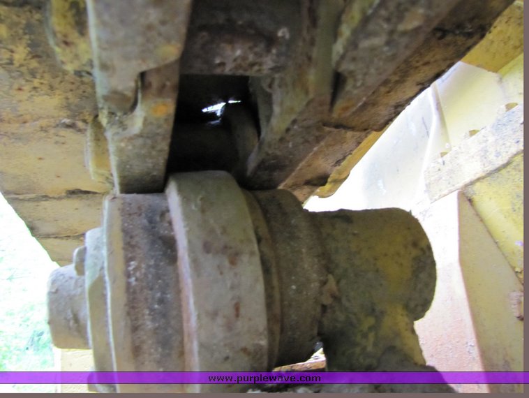 image for item 3747 1979 Komatsu D31P dozer