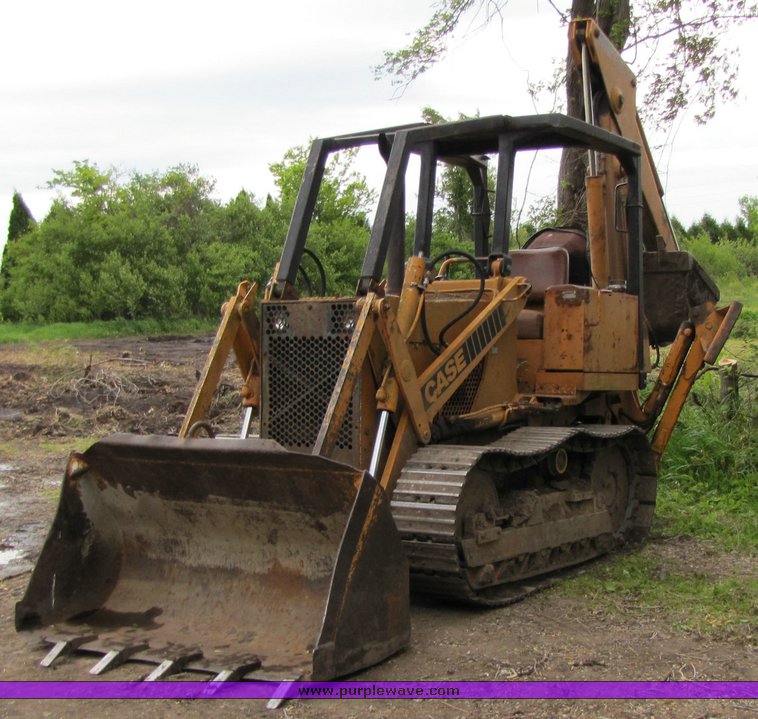 image for item 3749 1978 Case 450B track loader