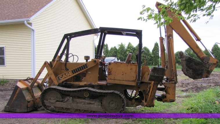 image for item 3749 1978 Case 450B track loader