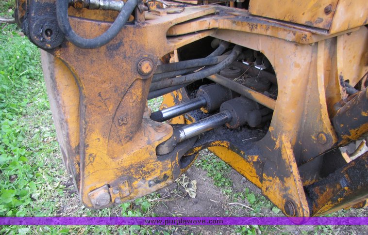 image for item 3749 1978 Case 450B track loader