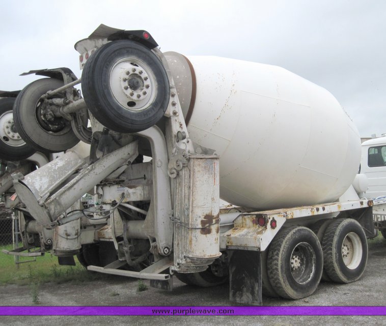 image for item 3930 Mcneilus 11 cubic-yard mixer