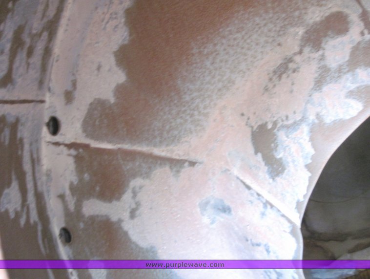 image for item 3930 Mcneilus 11 cubic-yard mixer