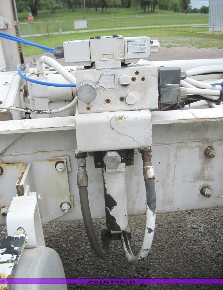 image for item 3930 Mcneilus 11 cubic-yard mixer