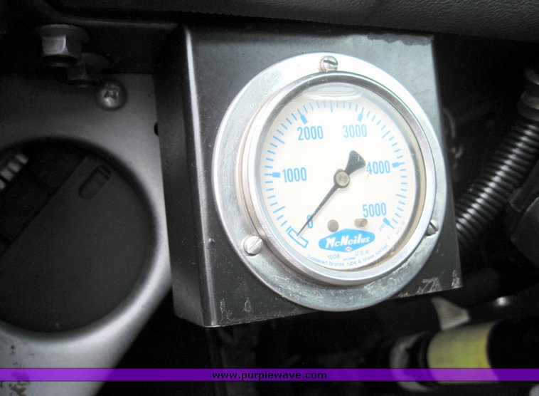 image for item 3930 Mcneilus 11 cubic-yard mixer